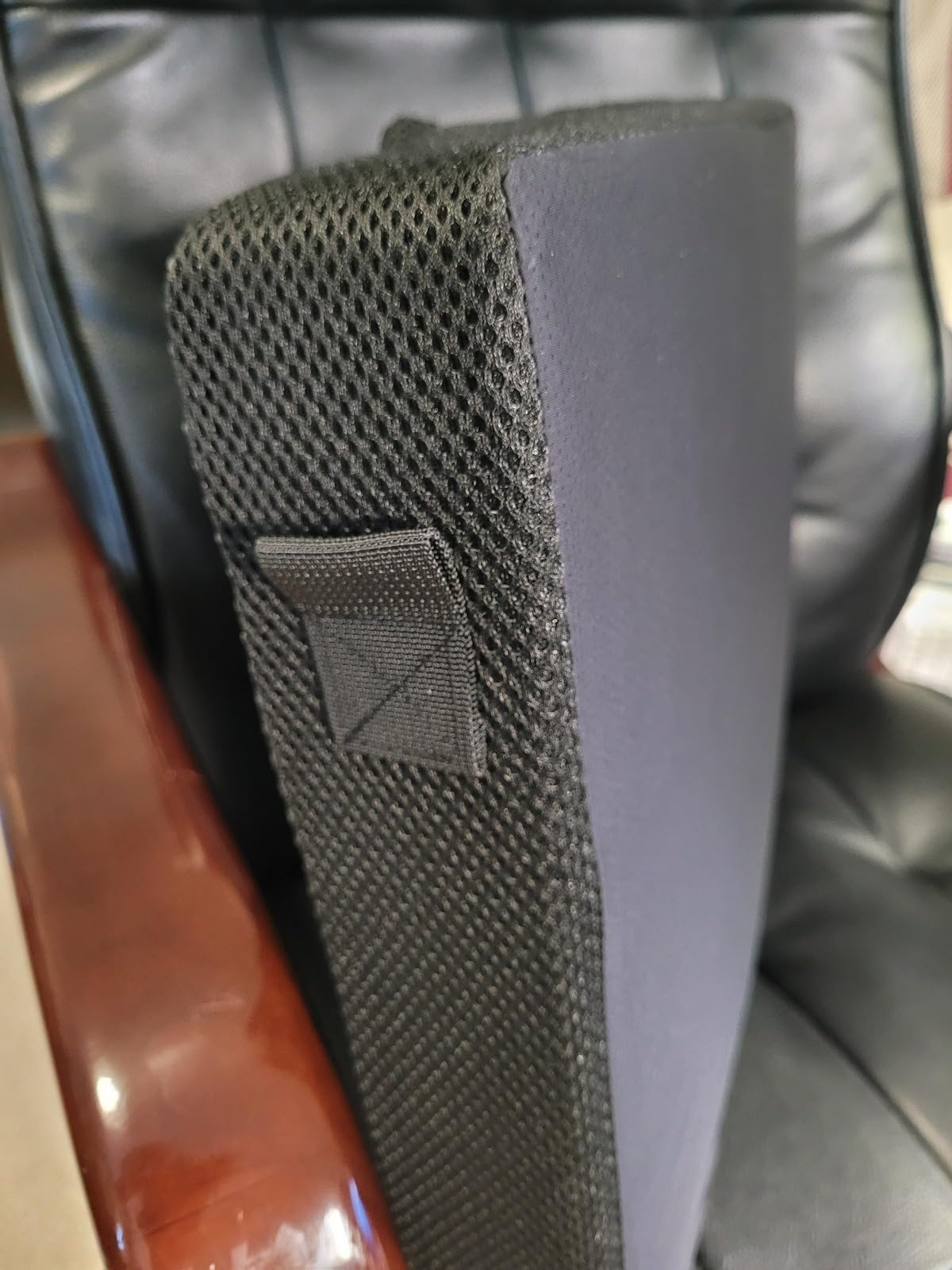 AUVON Gel Ventilation Seat Cushion with Innovation Heat Dissipation Design | Supportive Memory Foam Wheelchair Cushion for Back & Tailbone Comfort, Waterproof Cover, Anti-Sore & Ulcer, Buckle Strap customer photo 1