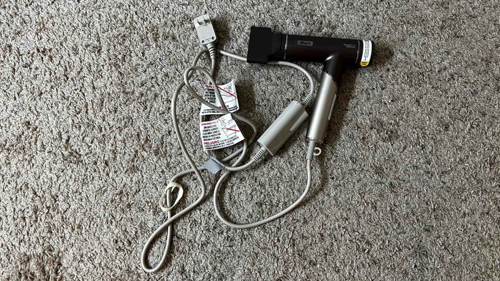 Shark SpeedStyle Pro Flex High-Velocity Dryer, Scalp Shield, HD542 customer photo 2