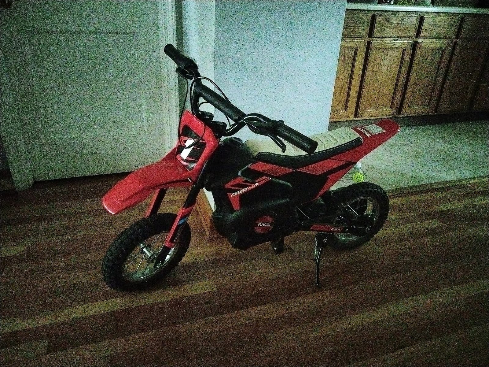 Blitzshark 36V 650W Kids Electric Dirt Bike, Off-Road Motocross Motorcycle with 17 MPH Max Speed, Dual Disc Brakes, Aluminum Wheels, Dual Suspension, Twist Grip Throttle, Rubber Tires, Leather Seat customer photo 1