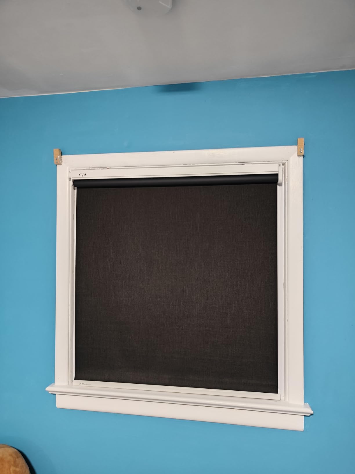 Motorized Blinds No Drill Automatic Blinds for Windows Cordless Roller Shades Electric Blinds with Remote Control Smart Blinds (White, 34.5 x 72) customer photo 1