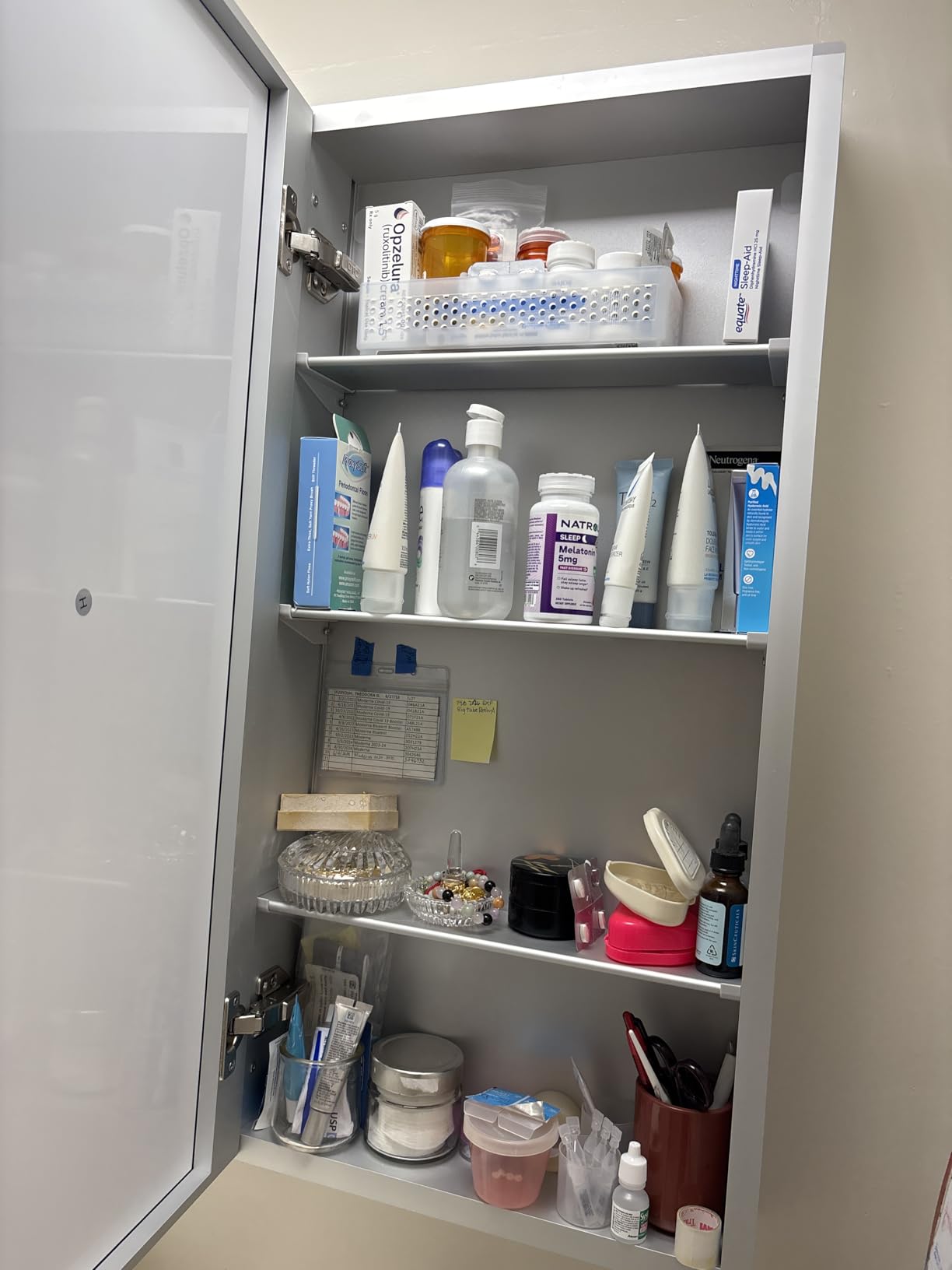 TokeShimi 20x26 Medicine Cabinet Mirror with Storage Tempered, Aluminum Surface Mount or Recessed Medicine Cabinet White with Adjustable Shelves for Bathroom Vanity Modern Farmhouse customer photo 2
