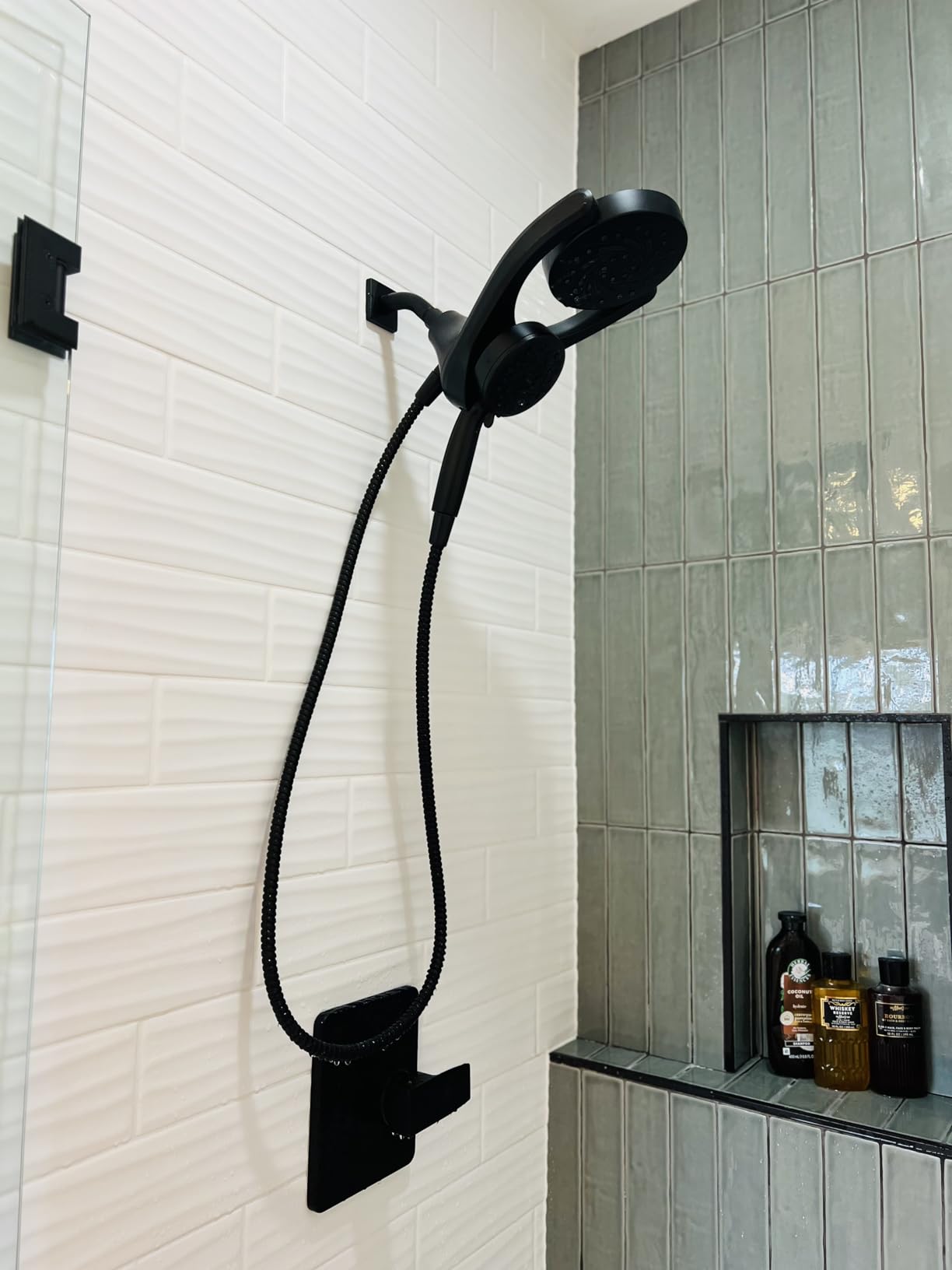 Delta 5-Setting HydroRain 2-in-1 Dual Shower Head with ProClean Spray, Chrome High Pressure Shower Head with Handheld Spray, 1.75 GPM Flow Rate, Chrome 75419 customer photo 2