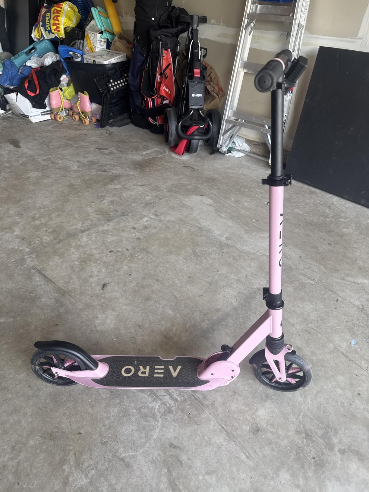 AERO MOBILITY Big Wheel Kick Scooter for Kids 6-12, Teens & Adults, Light Up Wheels, Hand Controlled Brake, Shock Absorption, Rubber Deck Mat, Foldable & Height Adjustable customer photo 2