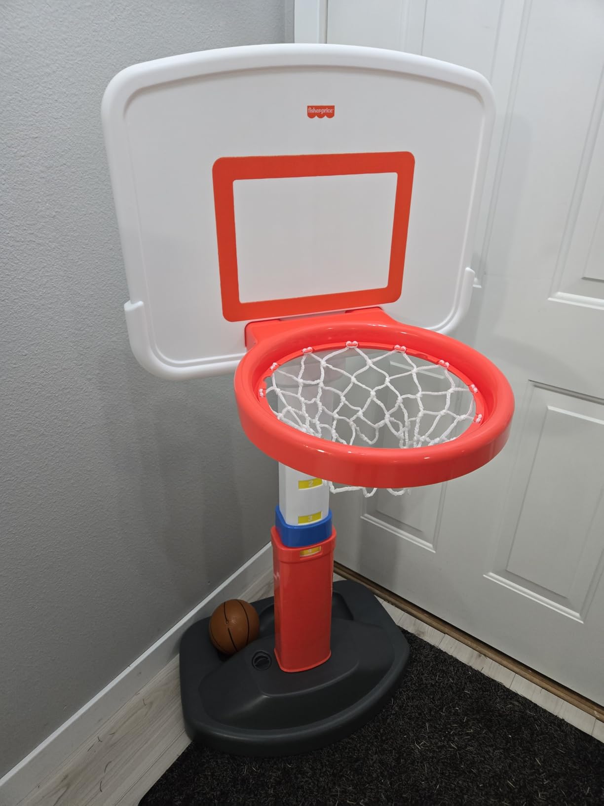 Fisher-Price Grow-to-Pro Basketball Hoop for Toddlers customer photo 2