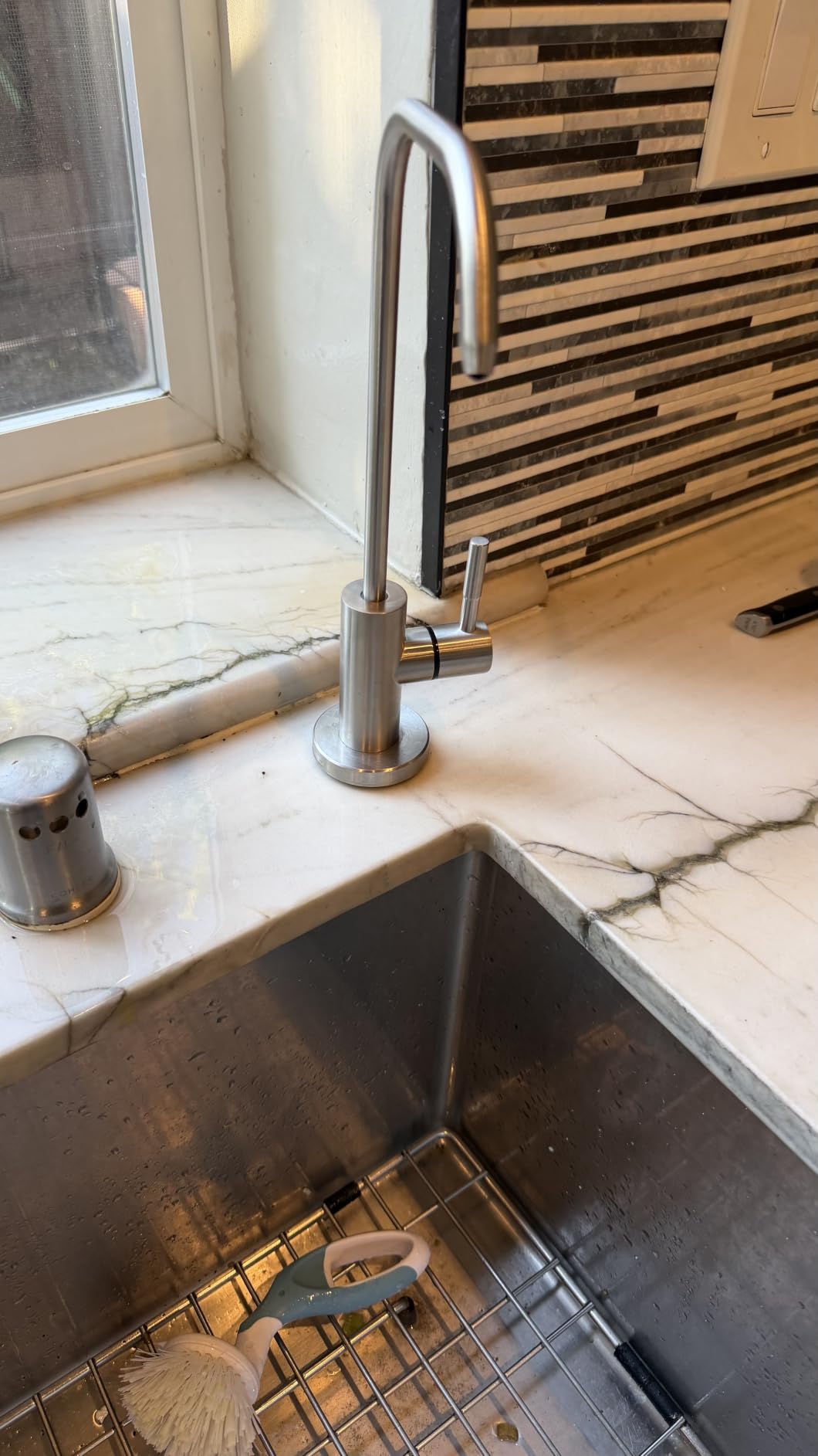 WEWE Touchless Kitchen Faucet with Soap Dispenser Set, Brushed Nickel | 3-Mode Sprayer, 360° Swivel, Pull-Down Hose, SUS 304, 1- or 3-Hole Fit, Ceramic Cartridge, Easy-Clean Nozzles customer photo 2