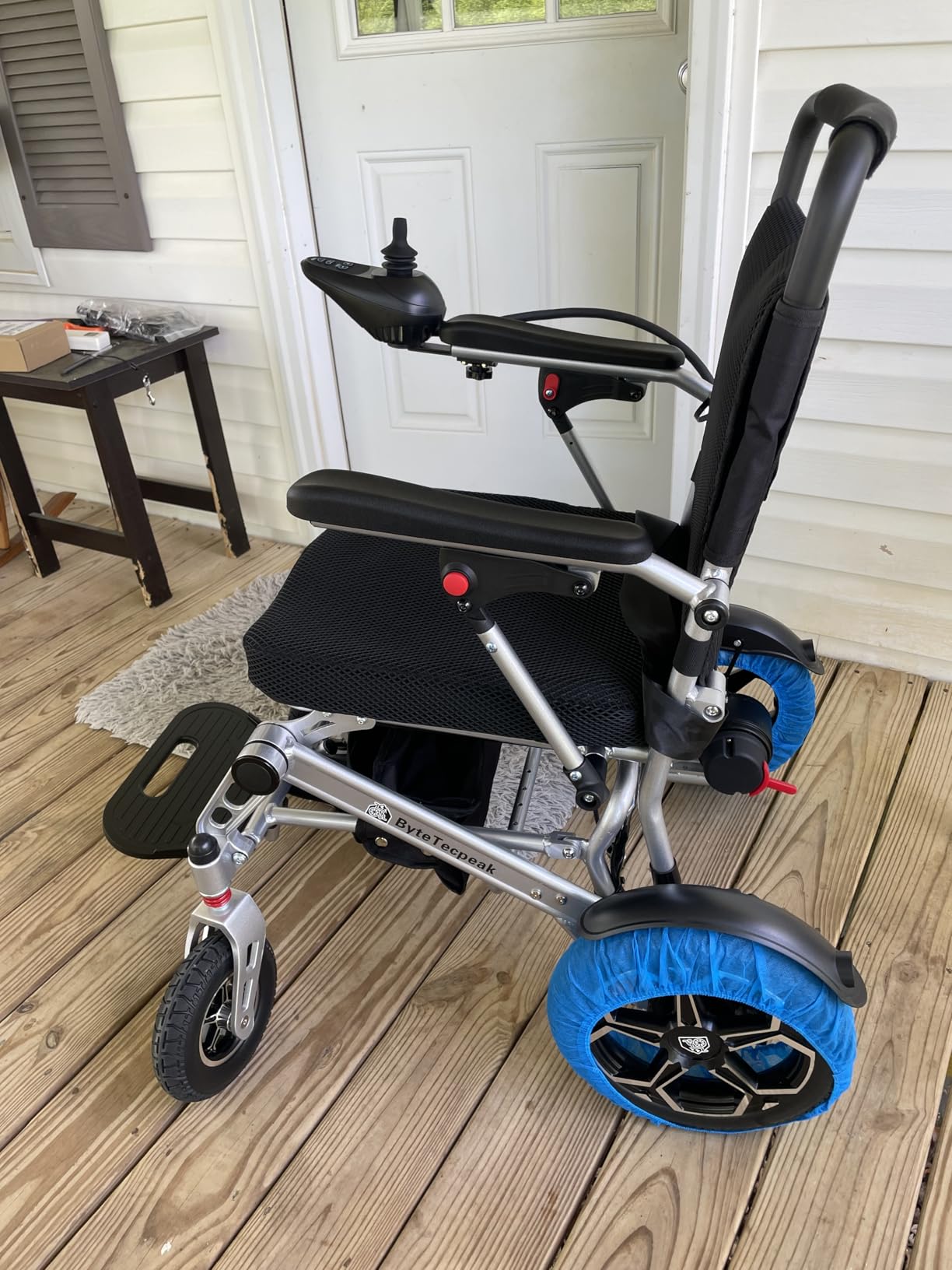 [2026 Upgrade] Electric Wheelchairs for Adults Foldable, Lightweight Motorized Wheelchairs for Seniors, Support 330 Lbs, 15 Miles, Power Wheelchair for All-Terrain, 500W Motor Wheelchair, Airline Approved customer photo 2