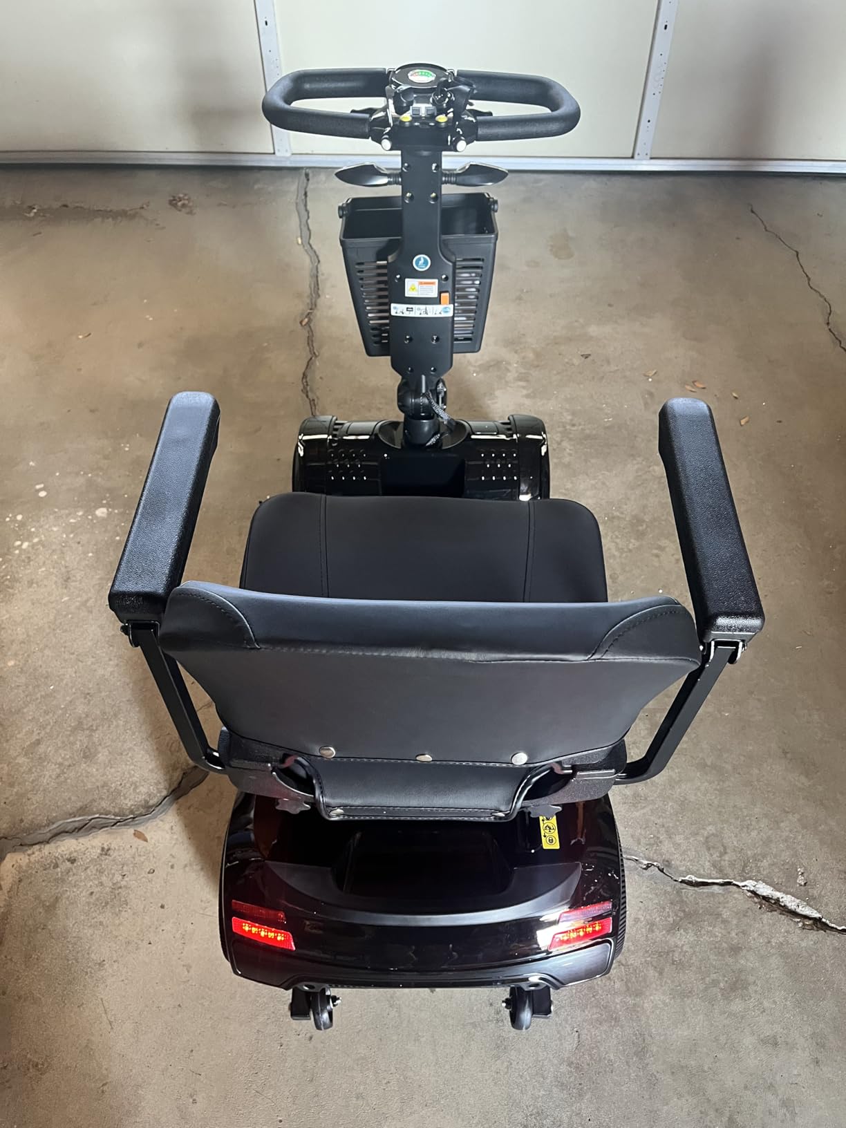 4-Wheel Folding Mobility Scooter 22Mi Range 418LBS Large Size | Heavy Duty 418 LBS Capacity, Long Range, Tight Turning Radius, 4-Wheel Powered Mobility Scooter for Adults customer photo 1