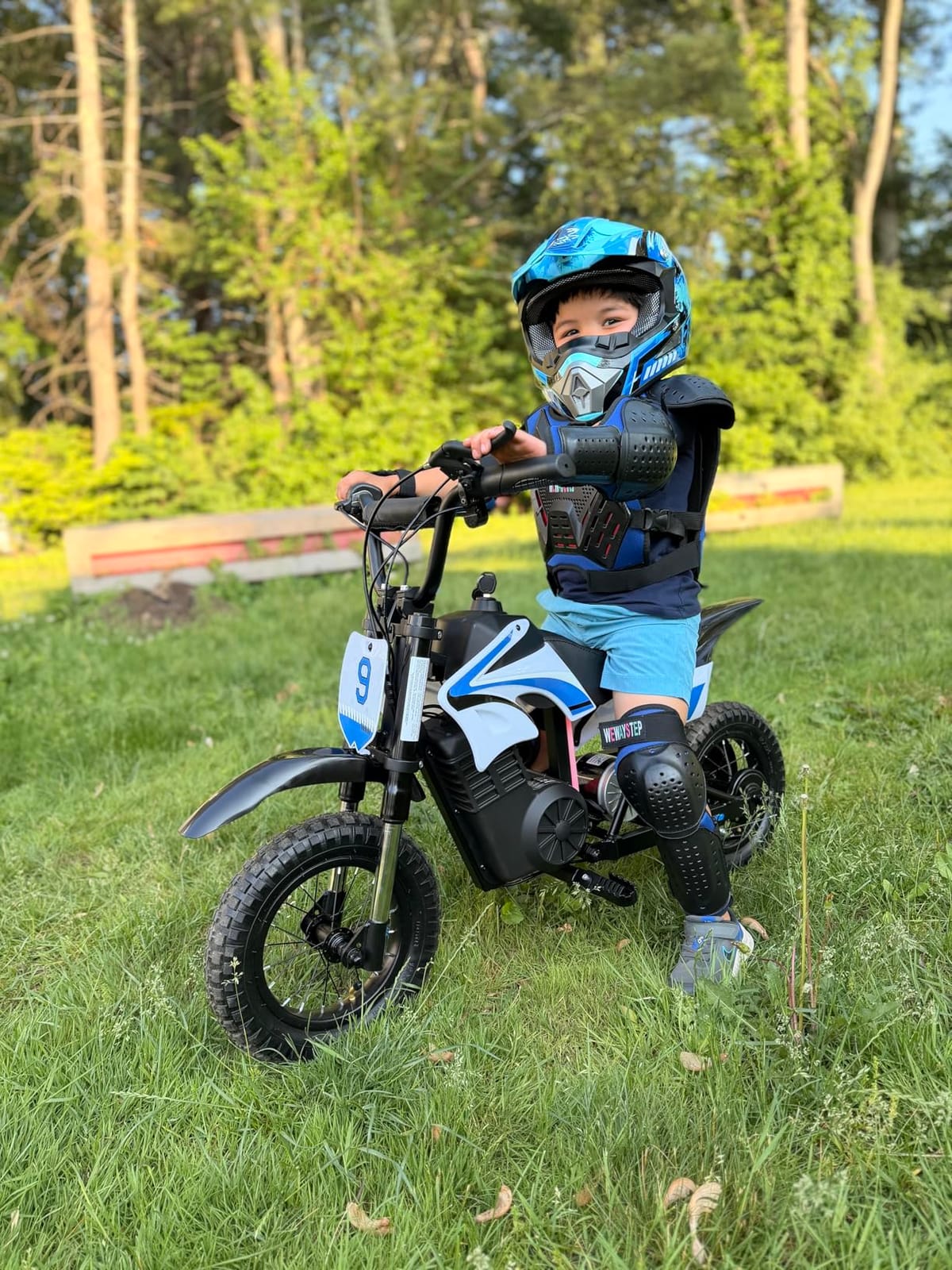 K1 Kids Electric Dirt Bike, 36V, 700W, 16 MPH, 14-Mile, Ages 3-10 (Cherry Red) customer photo 1