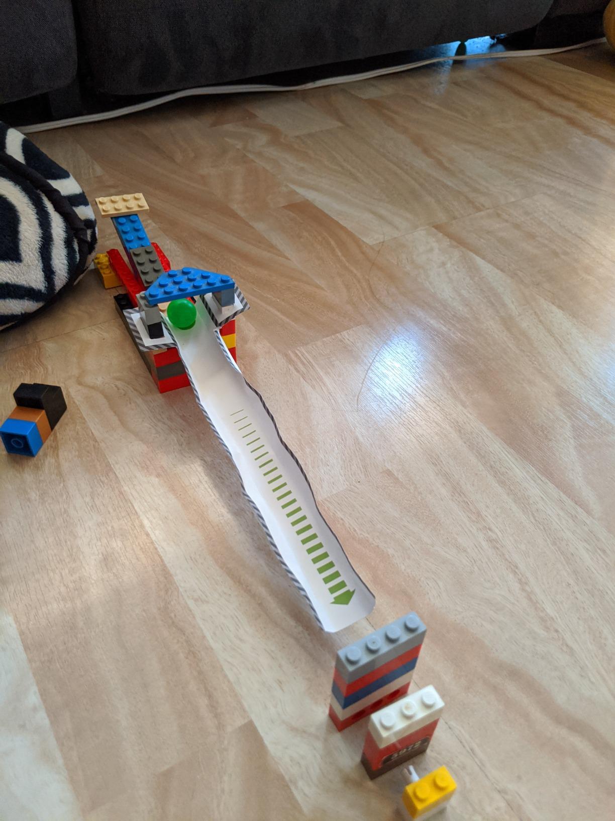 LEGO® Chain Reactions: Design and build amazing moving machines customer photo 1