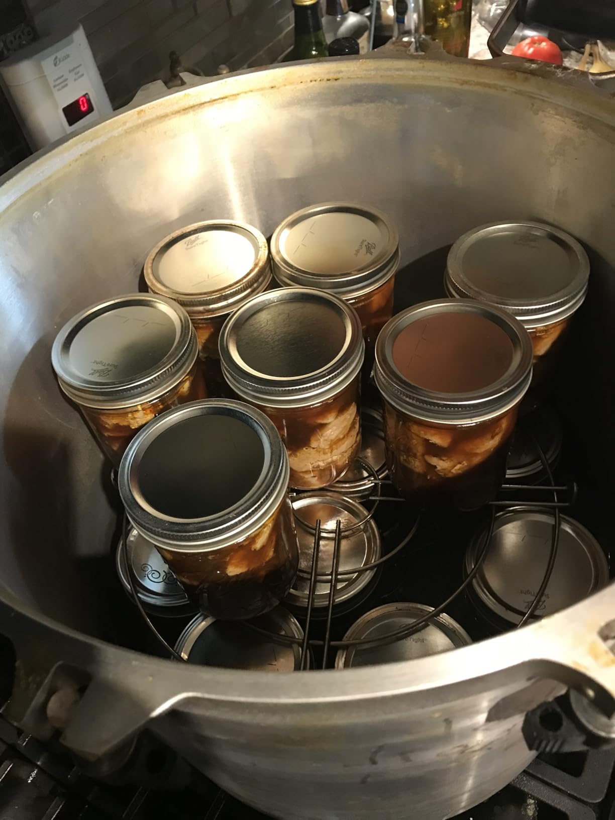 All American 1930: 15.5qt Pressure Cooker/Canner (The 915) - Exclusive Metal-to-Metal Sealing System - Easy to Open & Close - Suitable for Gas, Electric, or Flat Top Stoves - Made in the USA customer photo 2