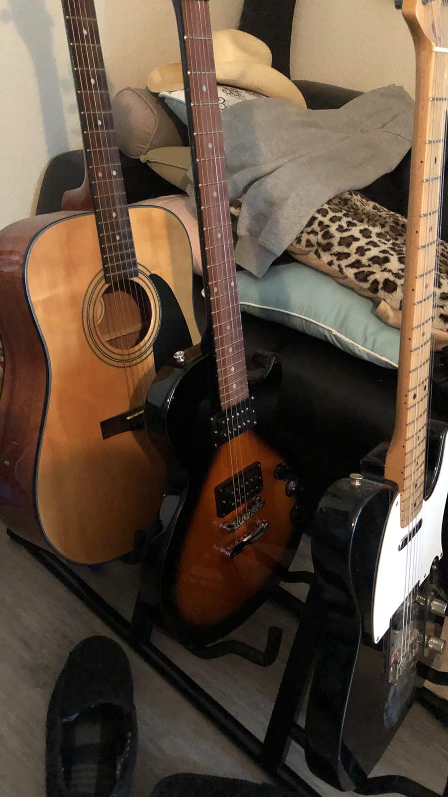 Epiphone Les Paul Special-II E1 Electric Guitar, Ebony customer photo 2