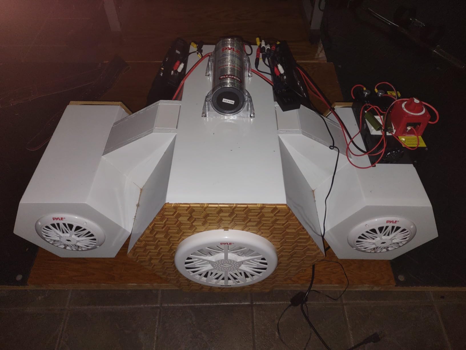 Pyle 10-Inch Outdoor Marine Audio Subwoofer - 500 Watt Single White Waterproof Bass Loud Speaker For Marine Stereo Sound System, Under Helm or Box Case Mount in Small Boat, Water Vehicle - PLMRW10 customer photo 2