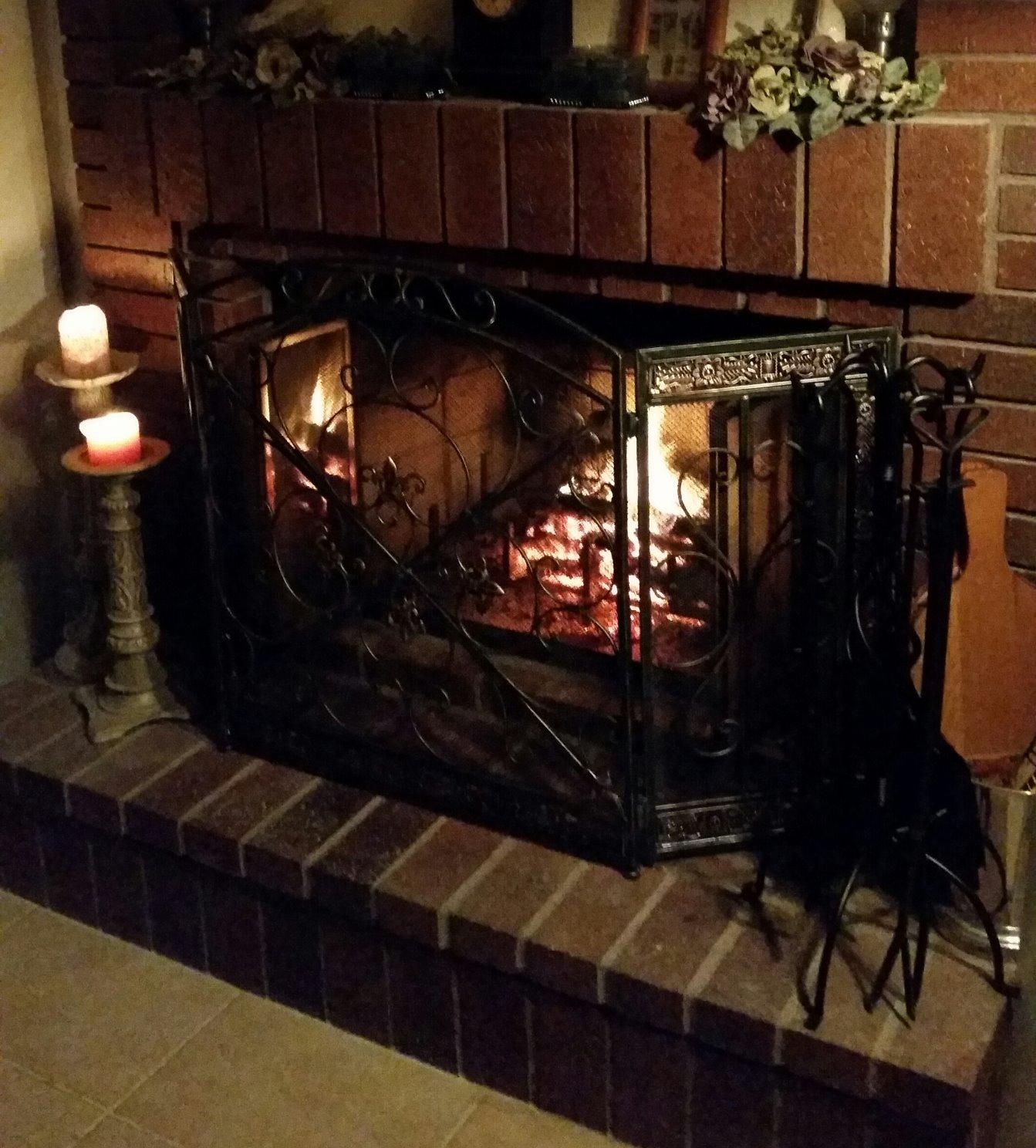 Deco 79 Metal Scroll Fireplace Screen Foldable Arched 3 Panel with Fleur De Lis Accents, 52