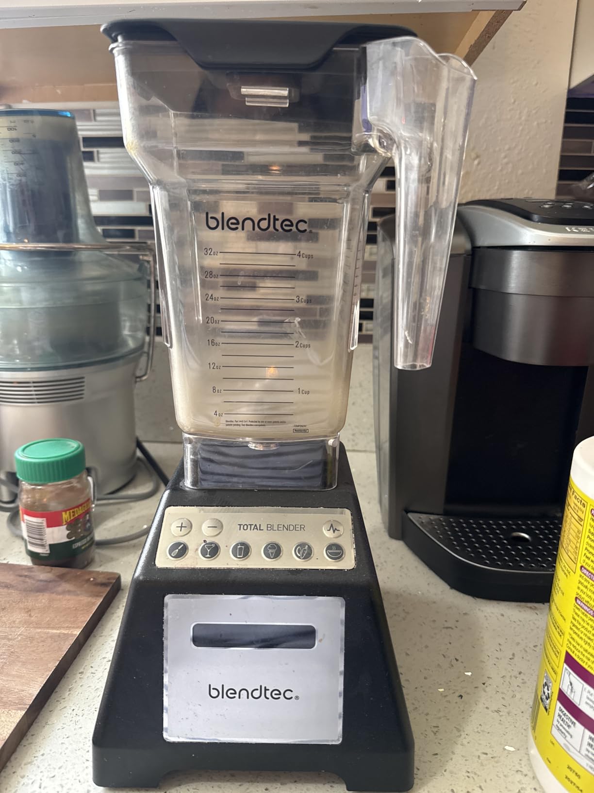 Blendtec Total Blender Classic (Black) & 75oz* FourSide Jar customer photo 2