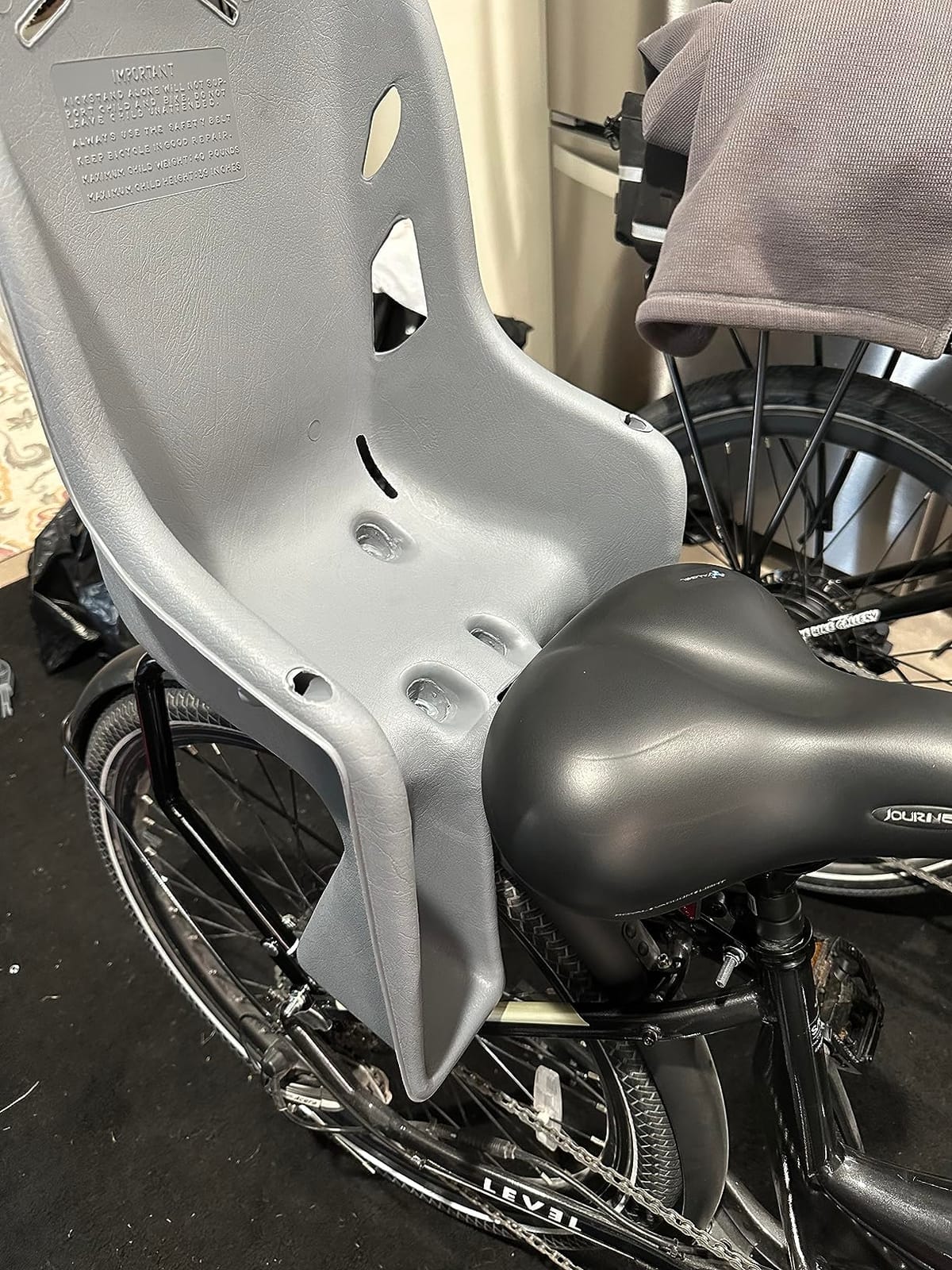 Bell Cocoon 300 Rear Mount Child Bike Seat — 5-Point Harness, Spoke Guard, Fits 26–27 in Bikes, Up to 40 lbs, Ages 1+ customer photo 2
