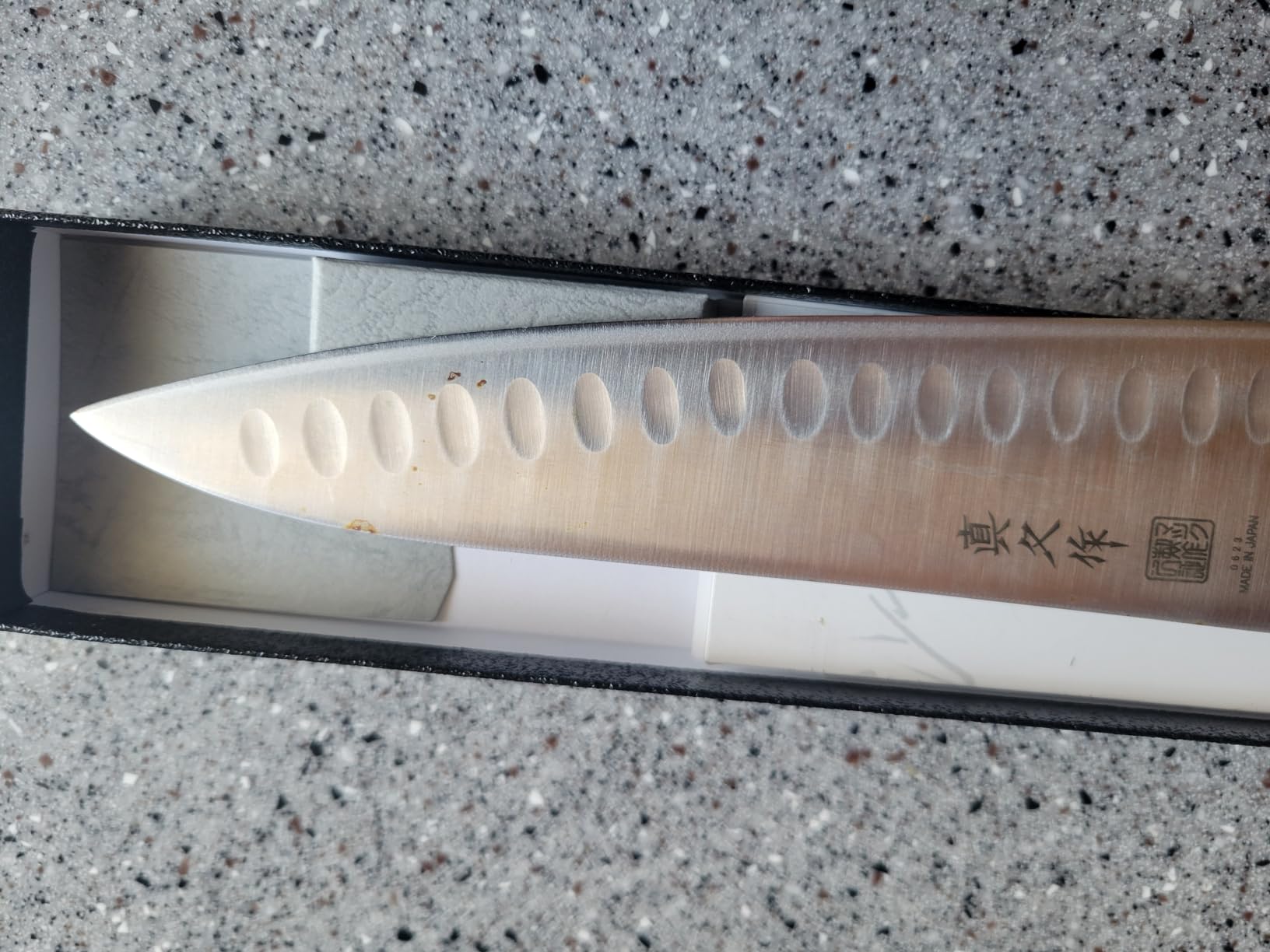 Mac Knife Chef Series Hollow Edge Chef's Knife, 8-Inch customer photo 2