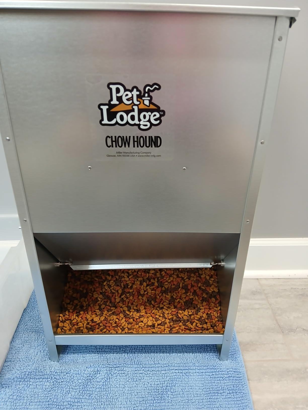 Pet Lodge® Automatic Dog Feeder | Chow Hound Outdoor Pet Feeder for Large Dogs | Tough Galvanized Steel | Made in USA | 50 Pound customer photo 1