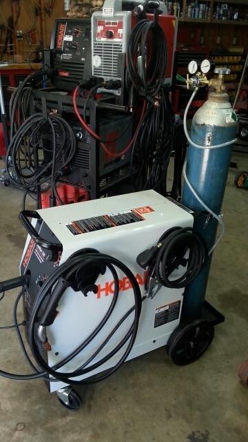 Hobart 500536 Ironman 230 MIG Welder With Wheel Kit & Cylinder Rack customer photo 1