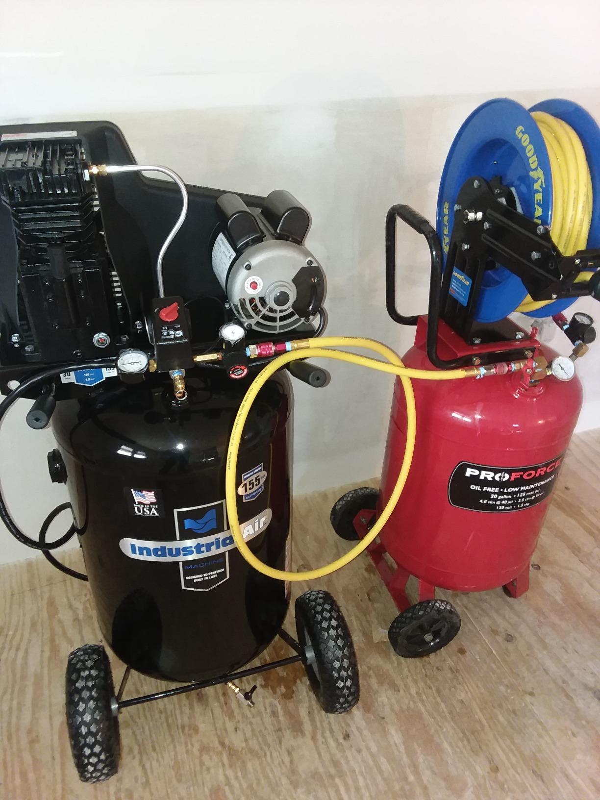 Industrial Air ILA1883054 30-Gallon Belt Driven Air Compressor customer photo 1