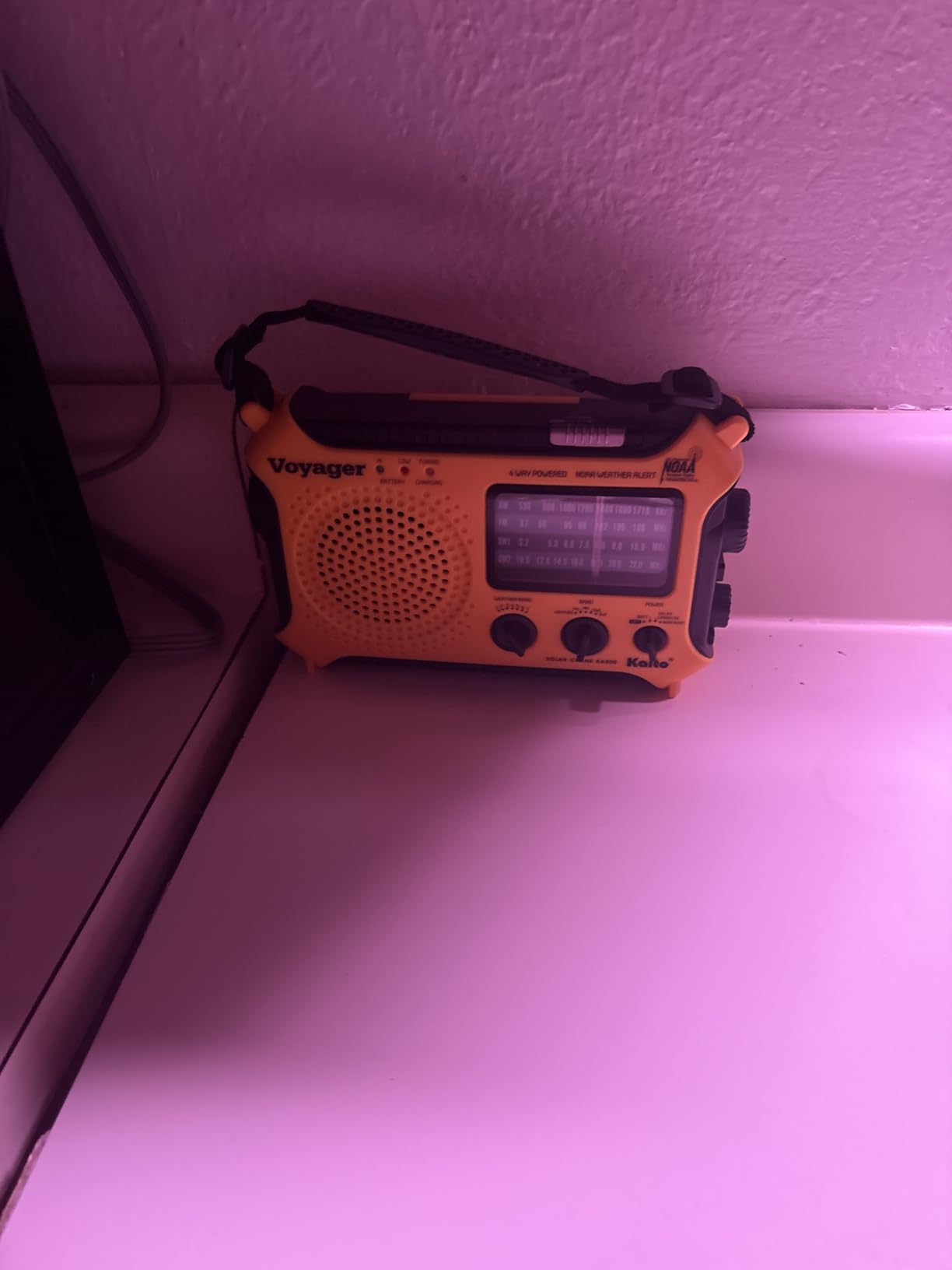 Kaito KA500 5-way Powered Solar Power,Dynamo Crank, Wind Up Emergency AM/FM/SW/NOAA Weather Alert Radio with Flashlight,Reading Lamp and Cellphone Charger, Yellow customer photo 1