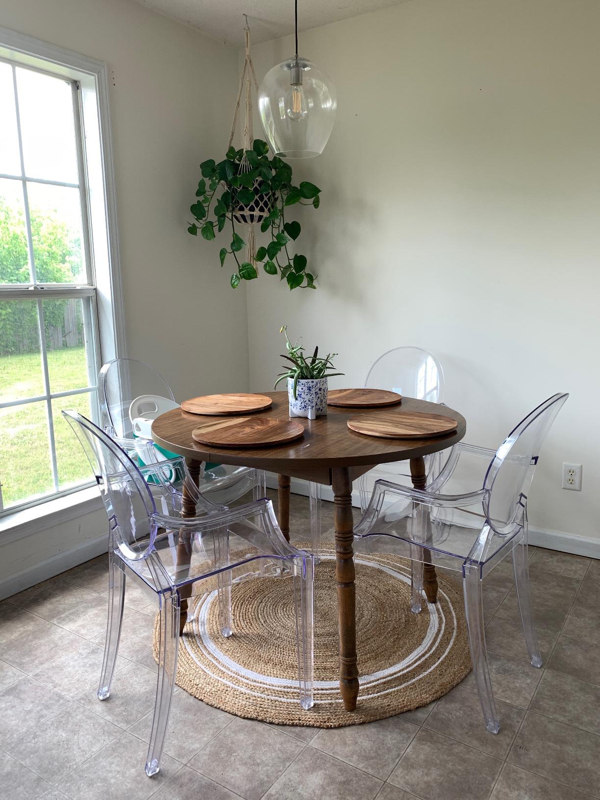 Modway Casper Modern Acrylic Stacking Kitchen and Dining Room Arm Chair in Clear - Fully Assembled customer photo 1