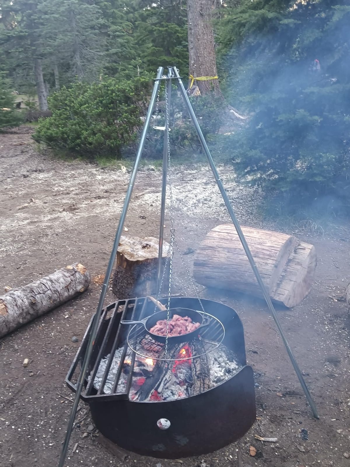 Stansport Tripod Cooker with 17
