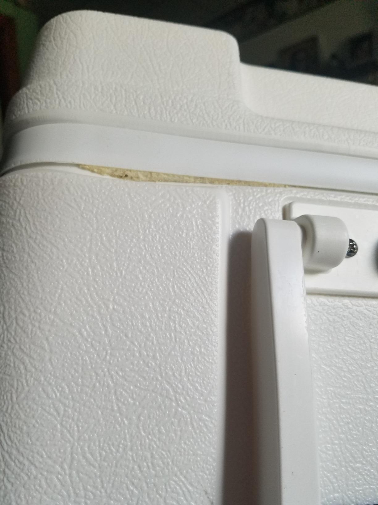 Igloo Marine Cooler | Insulated Hard Shell Ice Chest |Great for Fishing, Camping, Boating, & More customer photo 2