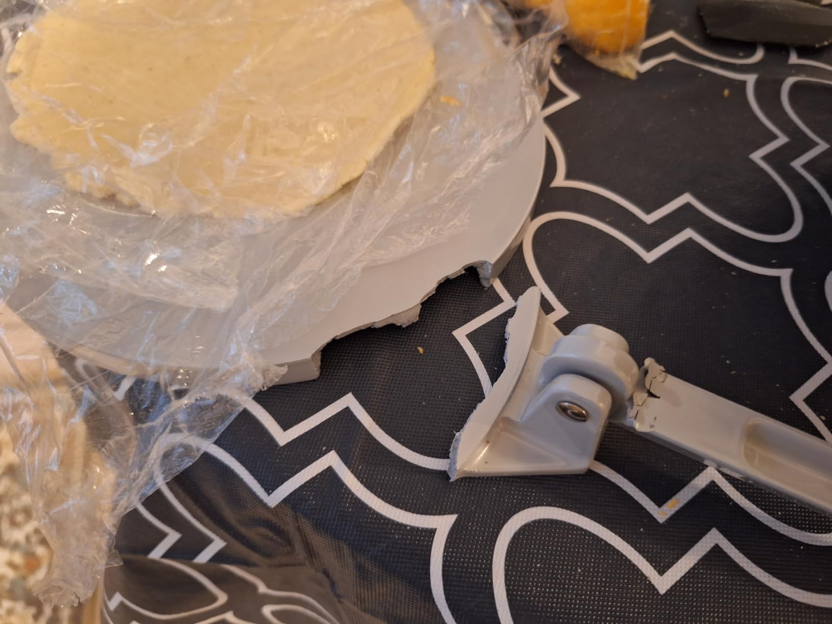 IMUSA USA Tortilla Press, 8 Inch, Silver customer photo 1