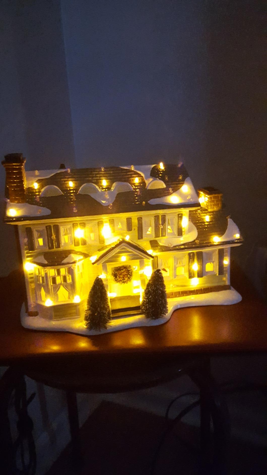 Department 56 Snow Village National Lampoons Christmas Vacation the Griswold Holiday House Lit Building, 7.48 Inch, Multicolor customer photo 2