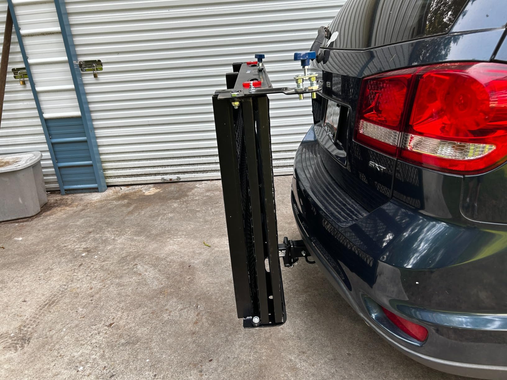 Silver Spring Folding Steel Wheelchair Carrier with Ramp and Hitch Mount customer photo 2