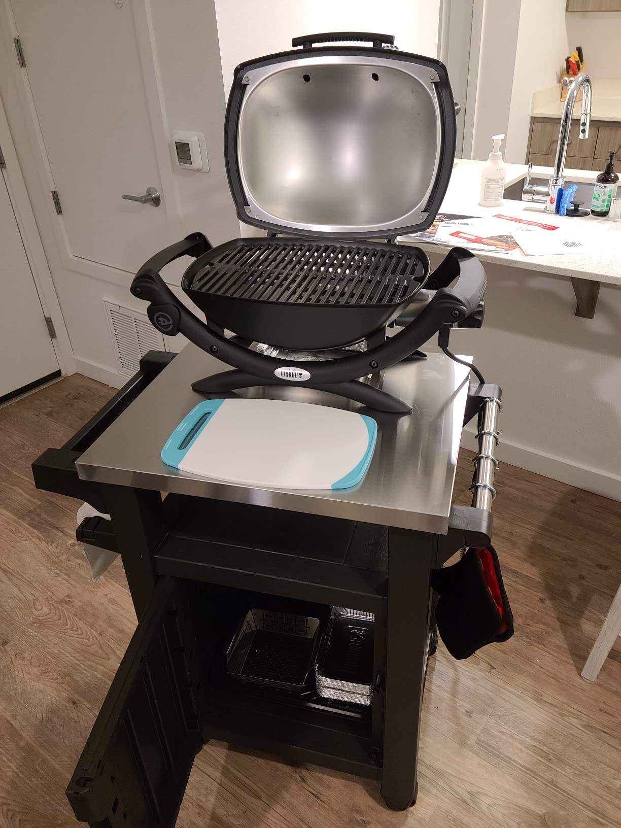Weber® Q 1400 Portable Grill, Electric Grill, Gray customer photo 2