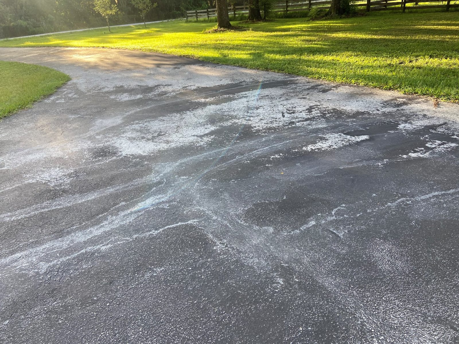 E-Z Stir Driveway Asphalt Filler/Sealer (4.75 gal - 2 Pack) customer photo 2
