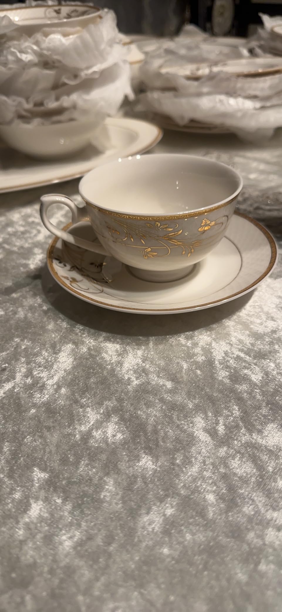 Lorren Home Trends La Luna Bone China 57-Piece 24K Gold Floral Design Dinnerware Set, Service for 8 customer photo 2