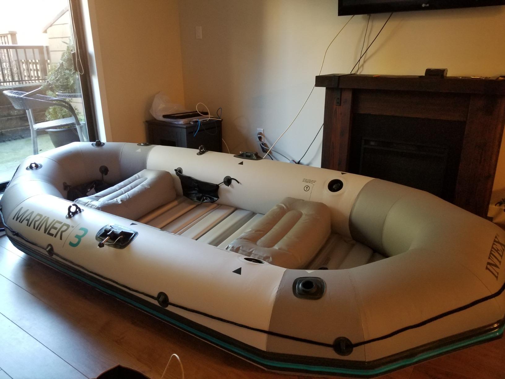 Intex Mariner Inflatable Boat Series: Includes Deluxe Boat Oars and High-Output Pump – SuperTough PVC – Wear-Resistant Keel – Removable Fishing Rod Holders – Heavy Duty Grab Handle customer photo 2