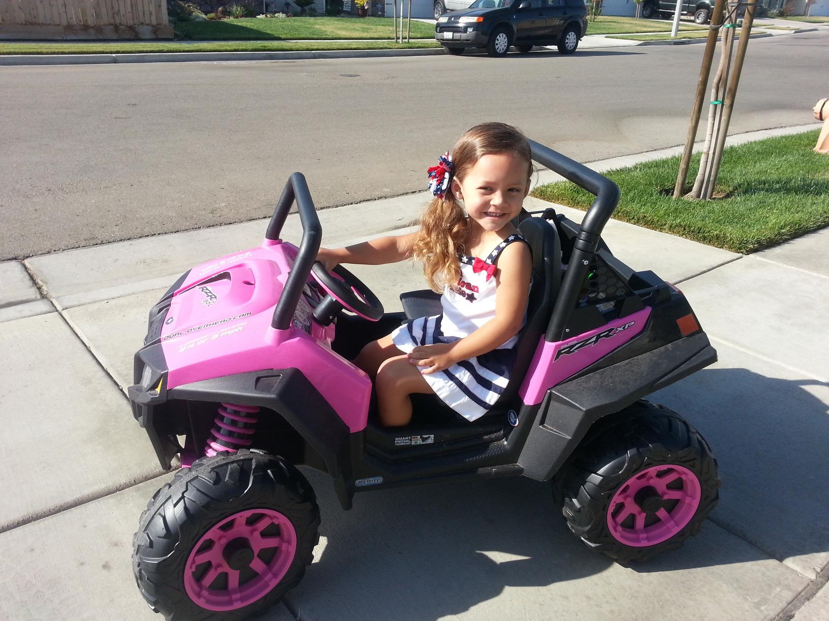 Peg Perego Polaris RZR 900 Pink Extra-Large12 Volt Ride-On UTV, Durable Design for Kids Ages 3-8 customer photo 1