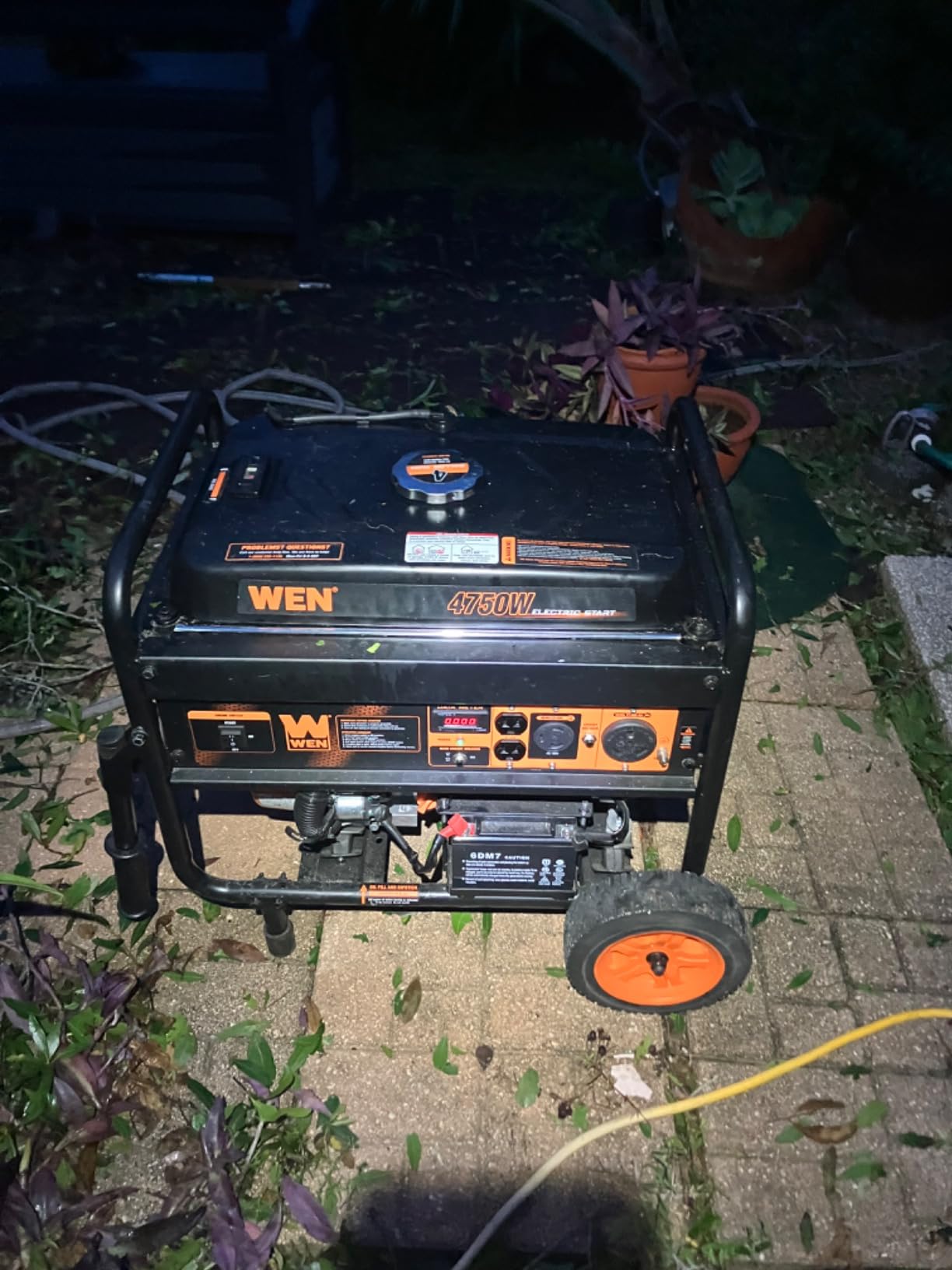 WEN 56475 4750-Watt Portable Generator with Electric Start and Wheel Kit, Yellow and Black customer photo 1