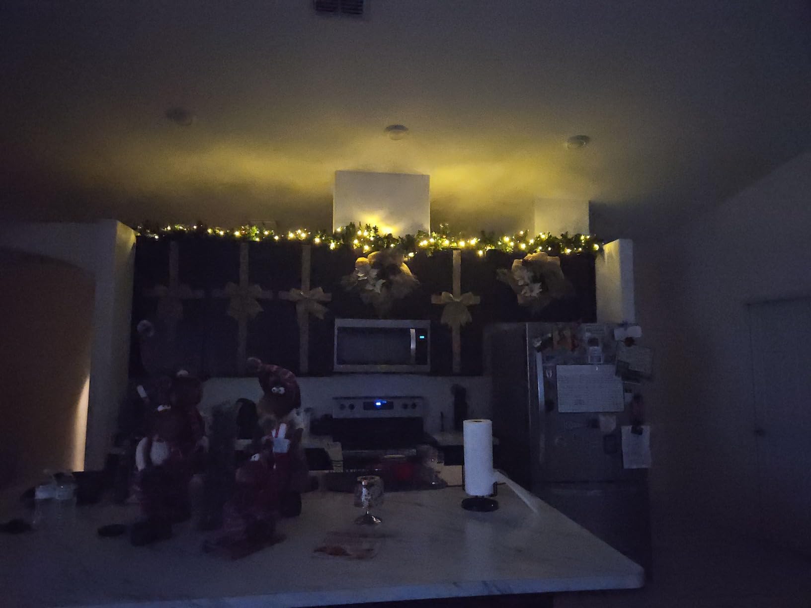 National Tree Company 9ft Pre-Lit Crestwood Spruce Christmas Garland customer photo 1