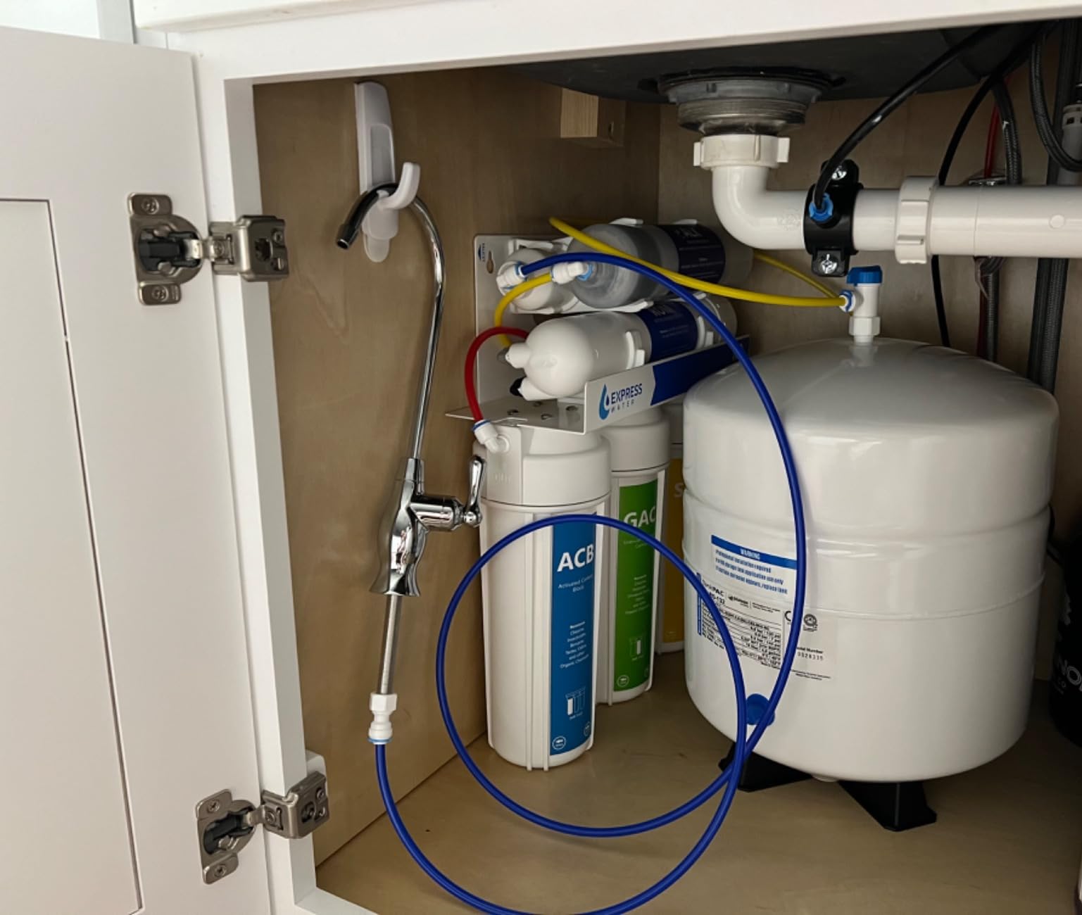 Express Water ROALK10D, 10-Stage Under Sink RO System, Alkaline, 100 GPD customer photo 1