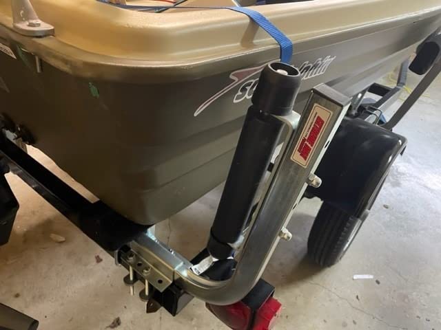 Extreme Max 3005.3822 Heavy-Duty Roller Guide-On System customer photo 2