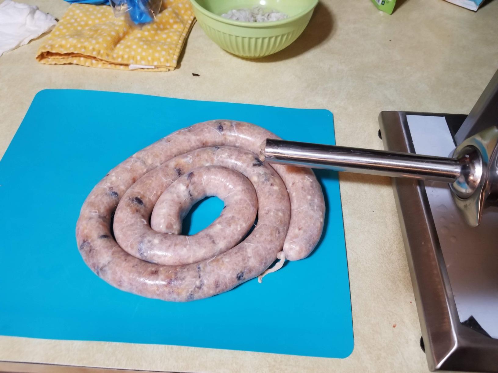 Hakka 11 Lb/5 L Sausage Stuffer 2 Speed Stainless Steel Vertical Sausage Maker customer photo 1