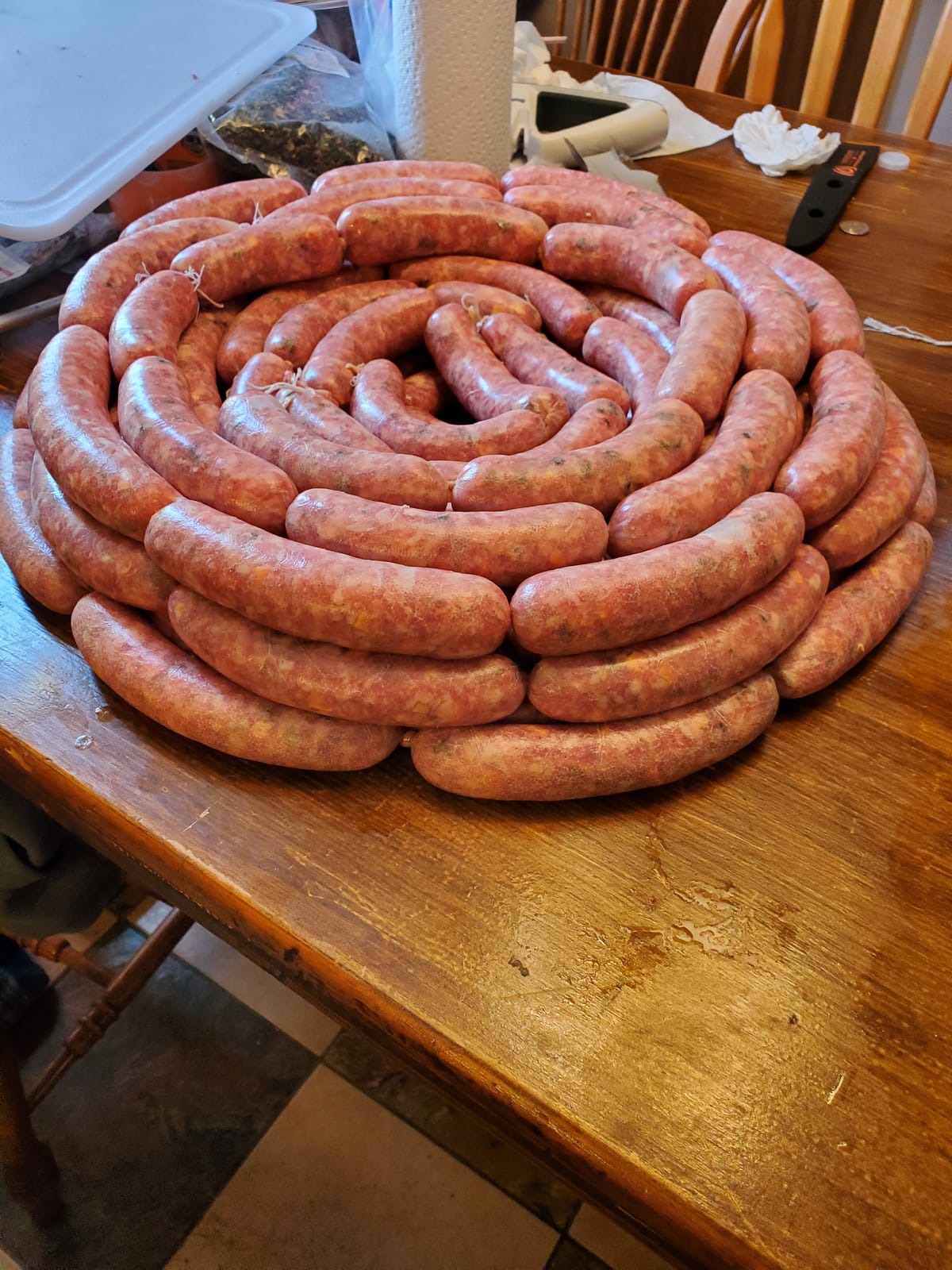 Hakka 15L/32LB Sausage Stuffer, Vertical Sausage Maker and Sausage Filler with 4 Sttuffing Tubes (15L) customer photo 1