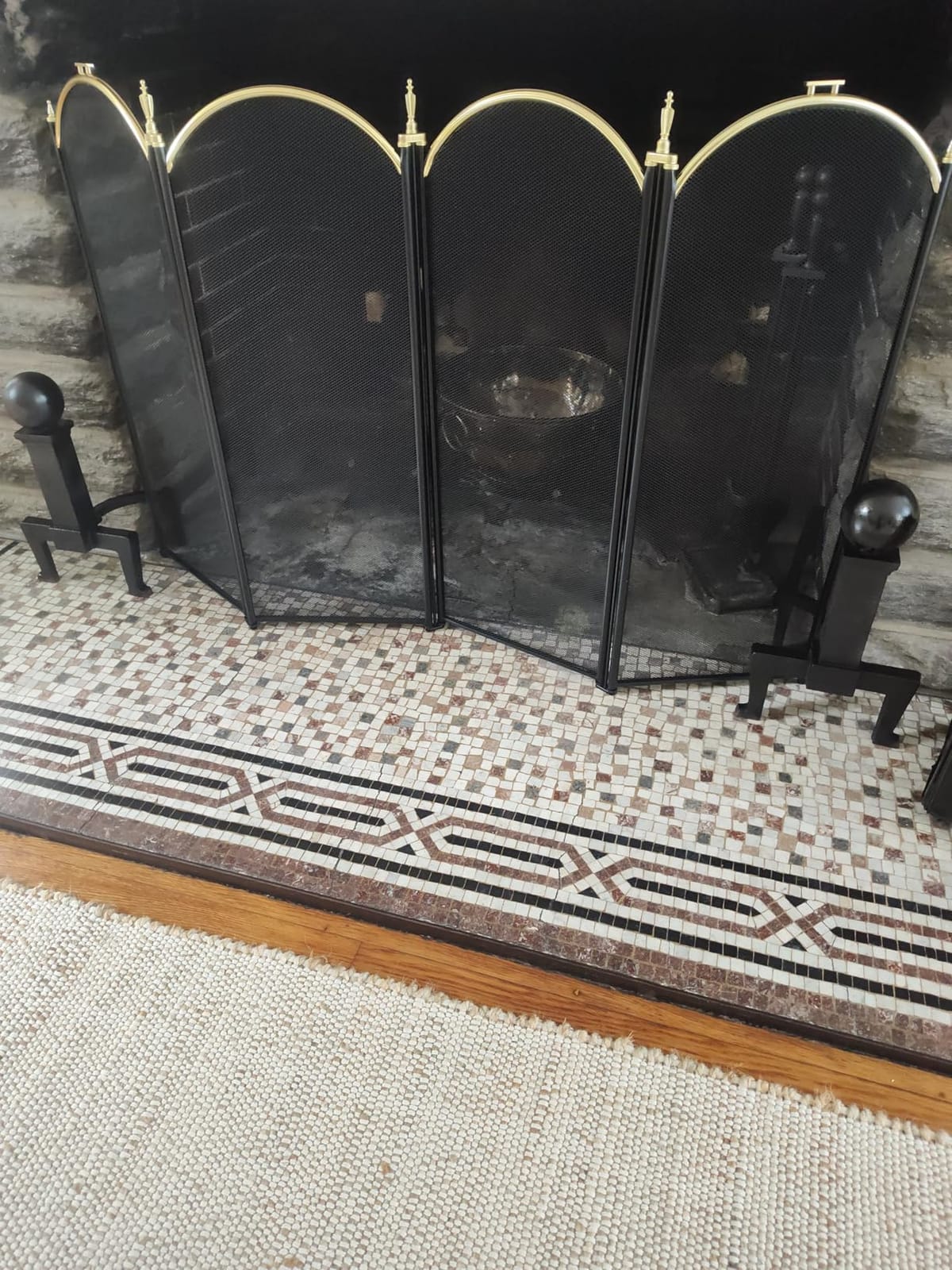 Amagabeli 3 Panel Fireplace Screen with Doors 48