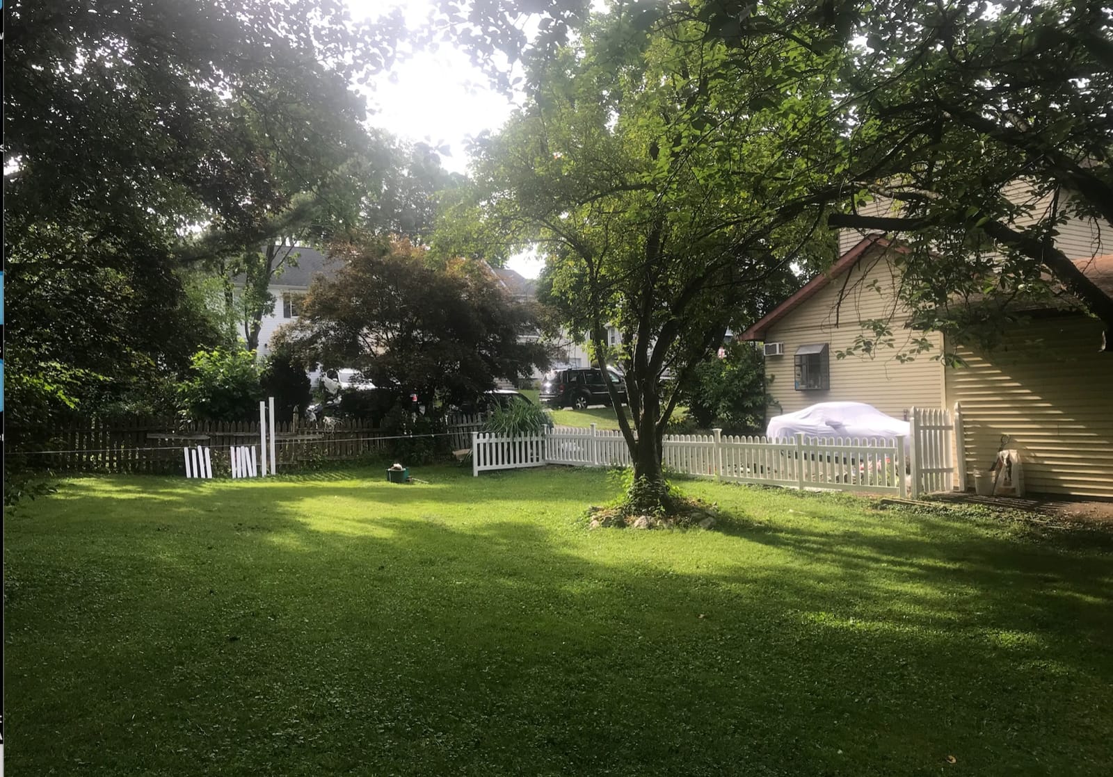 WamBam Newport Picket Fence, White Vinyl DIY No Dig Kit customer photo 2