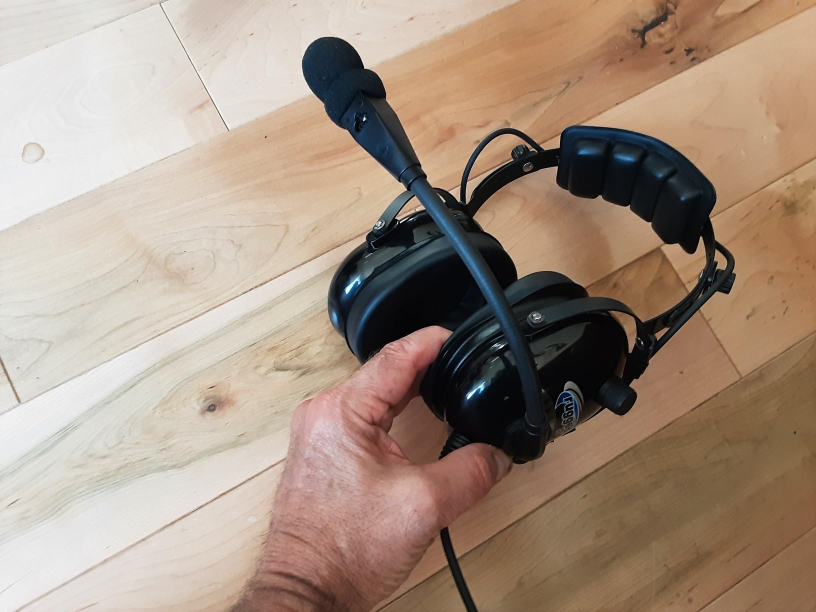 Rugged. Air RA200 Aviation Headset for Student Pilots & Flight Schools customer photo 1