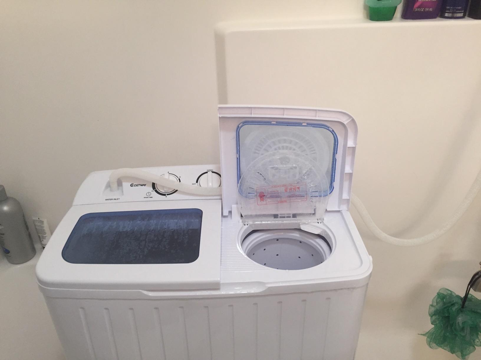 Giantex Portable Mini Compact Twin Tub Washing Machine 20lbs Washer Spain Spinner Portable Washing Machine, Blue+ White customer photo 1