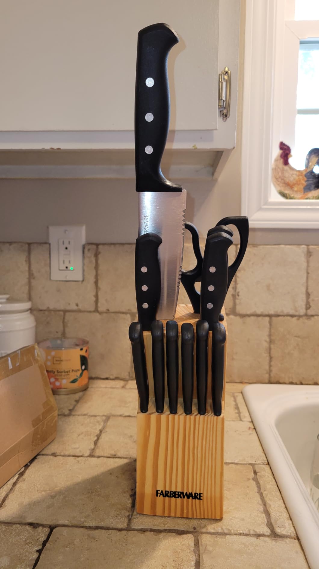 Farberware 22-Piece Kitchen Knife Block Set, High Carbon Stainless Steel customer photo 1