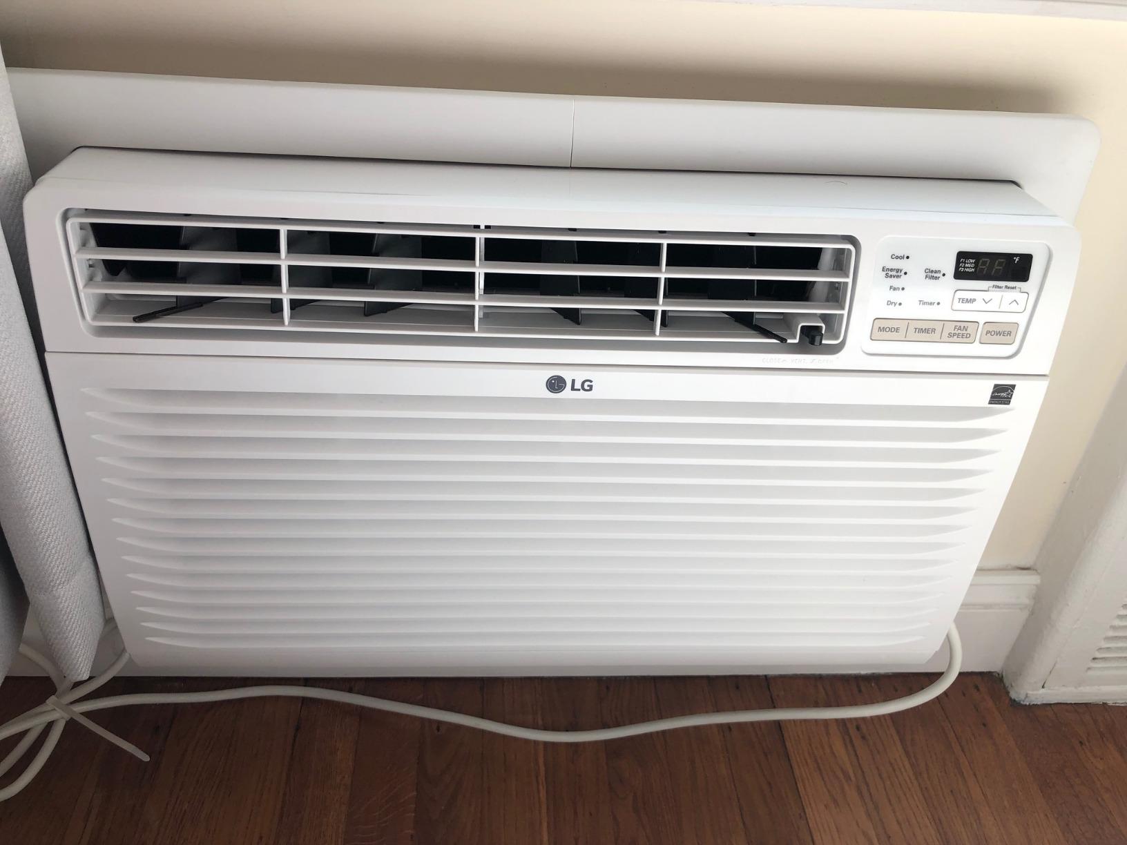 LG 10,000 BTU Through the Wall Air Conditioner, 115V, Cools up to 440 Sq. Ft. for Bedroom, Living Room, Apartment, with Remote, 3 Cool & Fan Speeds, Wall AC Unit, White customer photo 1