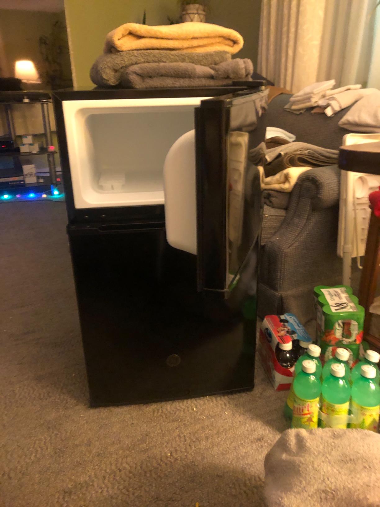 GE Double-Door Mini Fridge, Freestanding Compact Refrigerator with Freezer, 3.1 Cu Ft, Black, GDE03GGKBB customer photo 1
