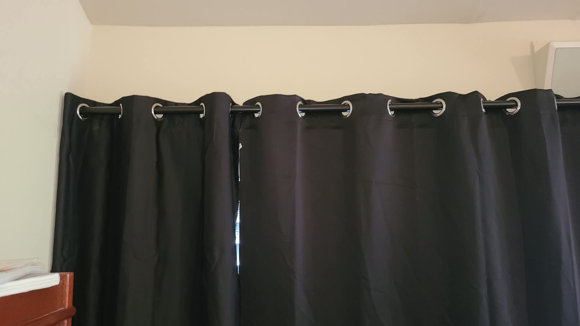 Ivilon Drapery Treatment Window Curtain Rod - Square Design 1 1/8 Rod. 72 to 144 Inch. Black customer photo 2