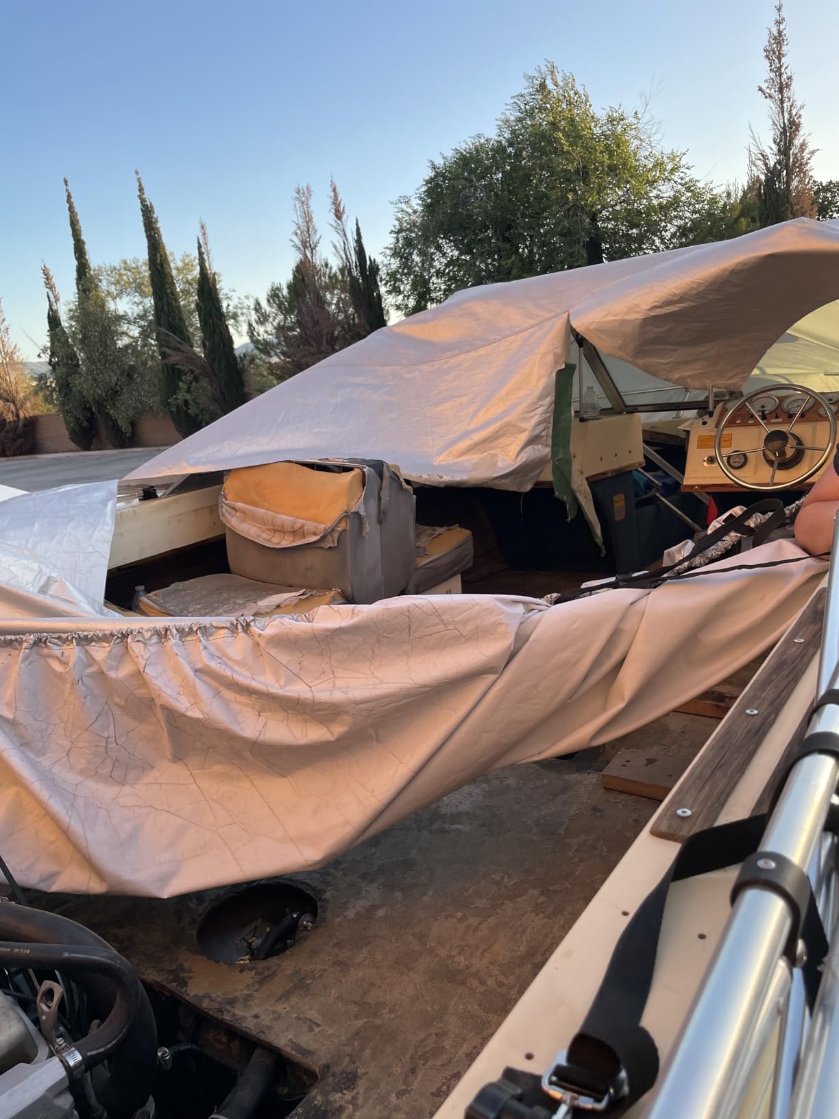 iCOVER Trailerable Boat Cover- 16'-18.5' Heavy Duty Waterproof Tarp Covers with Storage Bag, Fits V-Hull, Fish&Ski, Pro-Style, Fishing, Runabout, Bass Boats, up to 16ft-18.5ft Long X 94